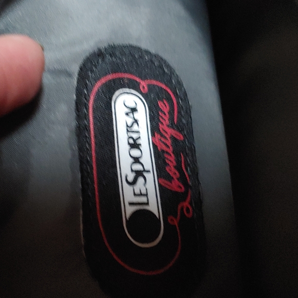 Lesportsac 🆕🥳HOST PICK🥳 Rose Vandal Shoulder Bag - Picture 14 of 17